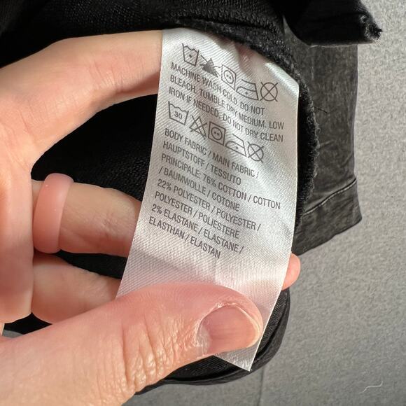 Denim & Co. Confy Knit Acid Wash Snap-Down Big Shirt Black Small - Picture 9 of 9